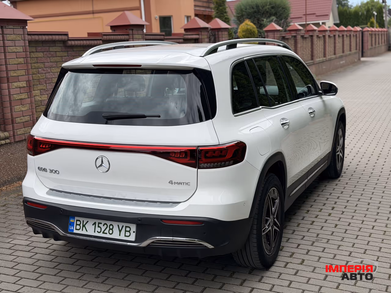 Mercedes-Benz EQB - фото 17
