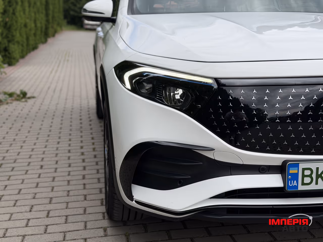 Mercedes-Benz EQB - фото 13