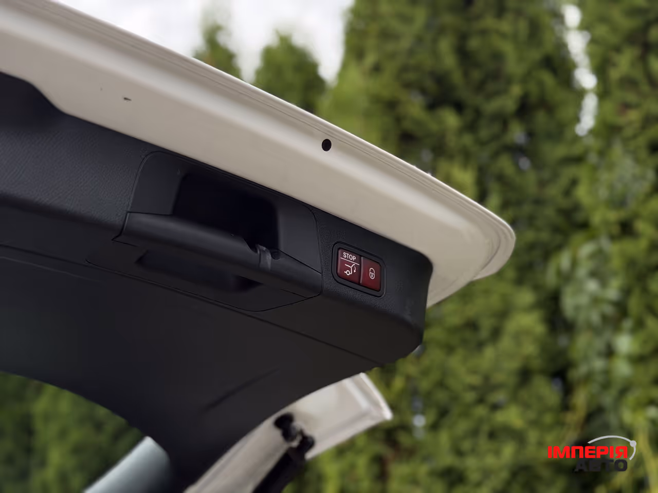 Mercedes-Benz EQB - фото 29