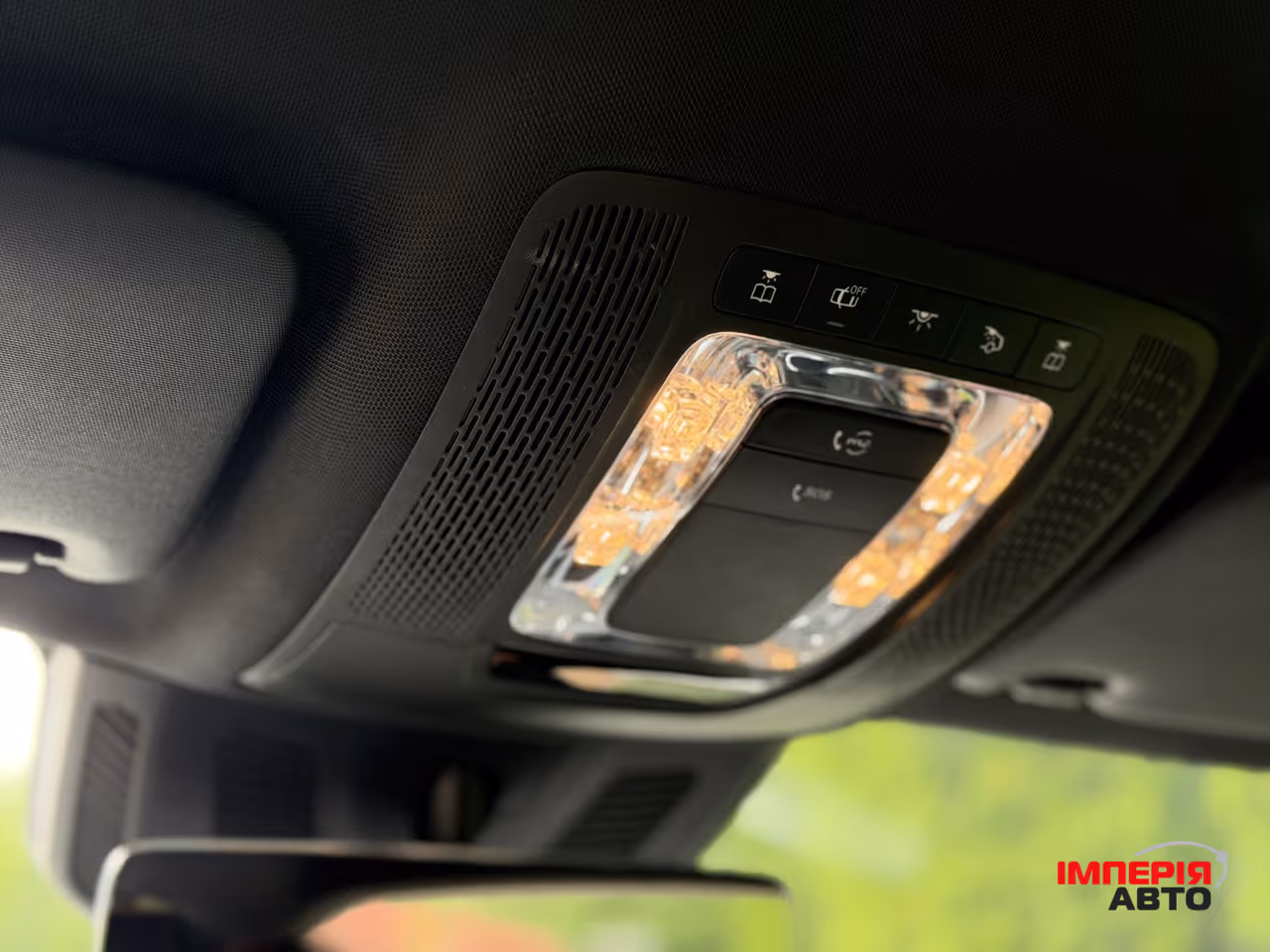Mercedes-Benz EQB - фото 31
