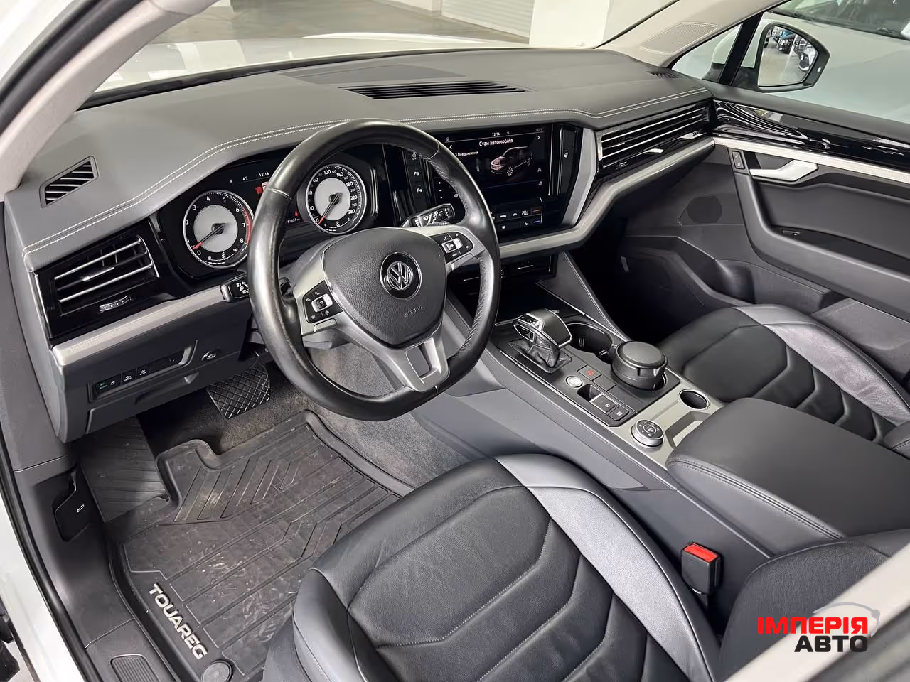 Volkswagen Touareg - фото 5