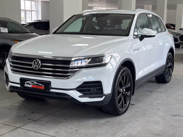Volkswagen Touareg - фото 3
