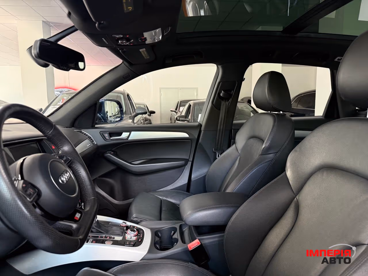 Audi Q5 - фото 6