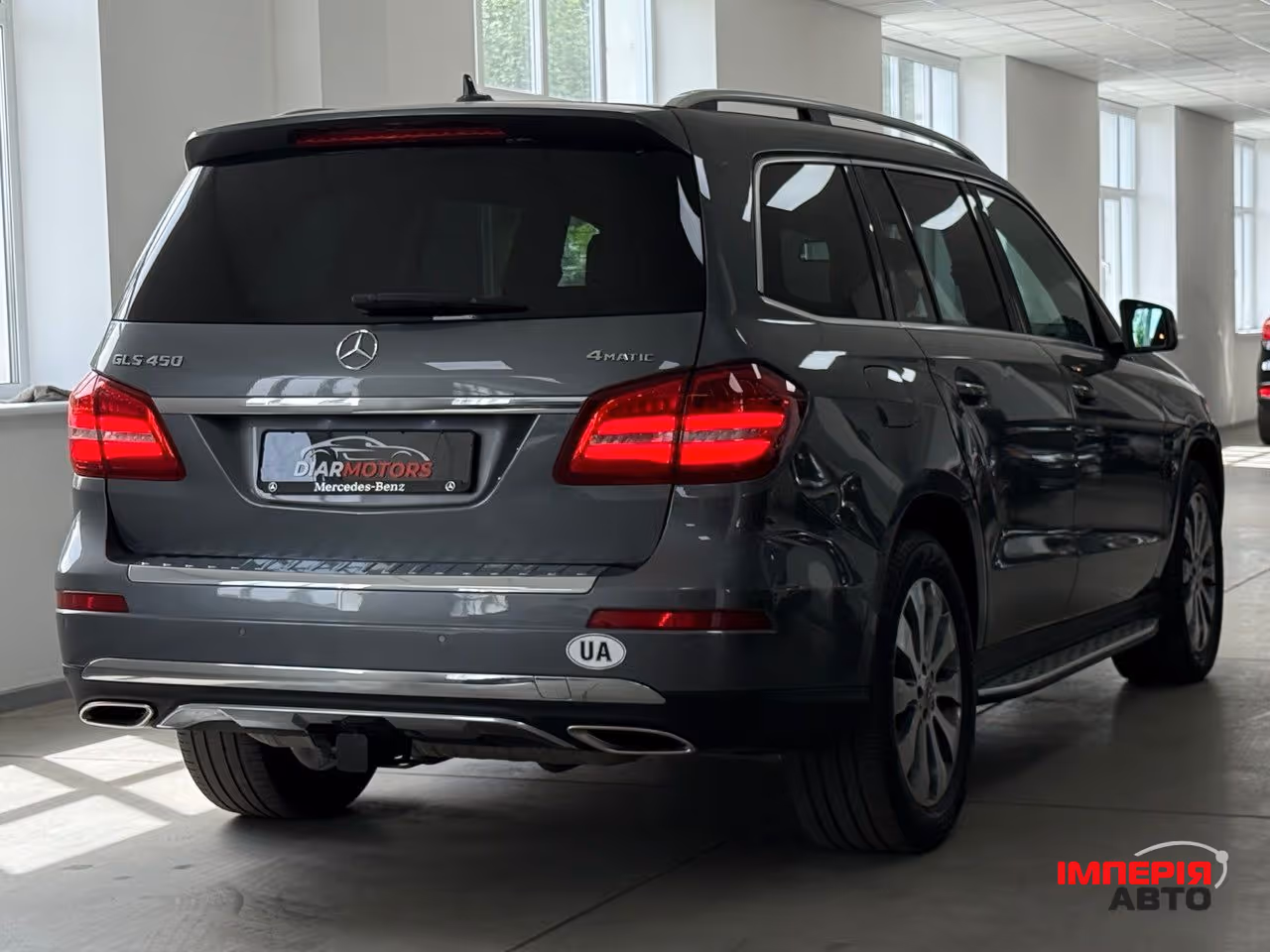 Mercedes-Benz GLS - фото 3
