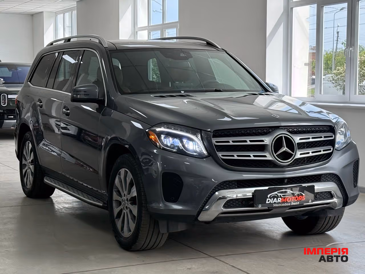 Mercedes-Benz GLS - фото 1