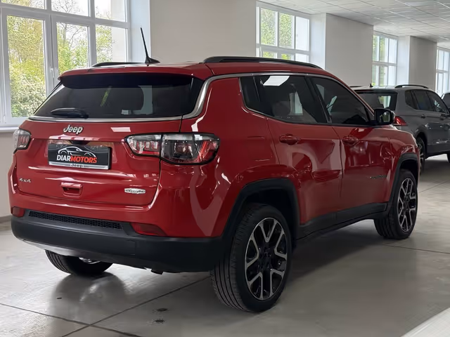 Jeep Compass - фото 4