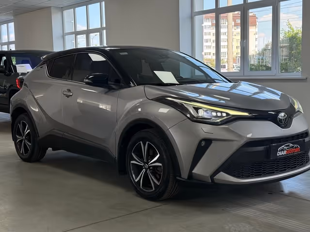 Toyota C-HR - фото 1