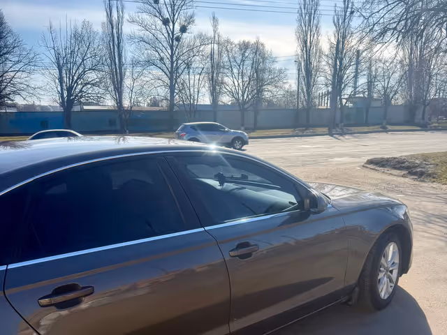 Audi A6 - фото 5