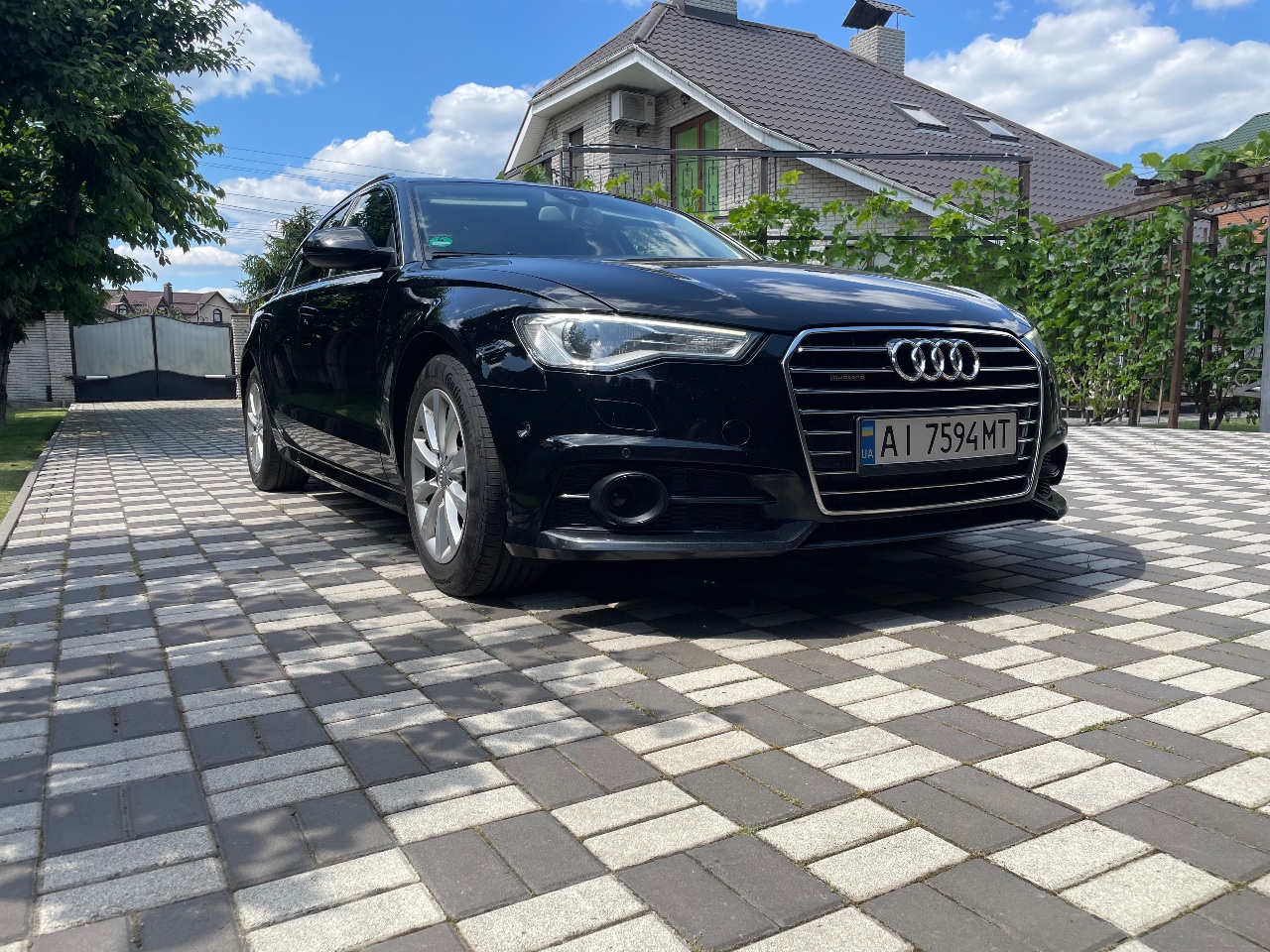 Audi A6 - фото 4