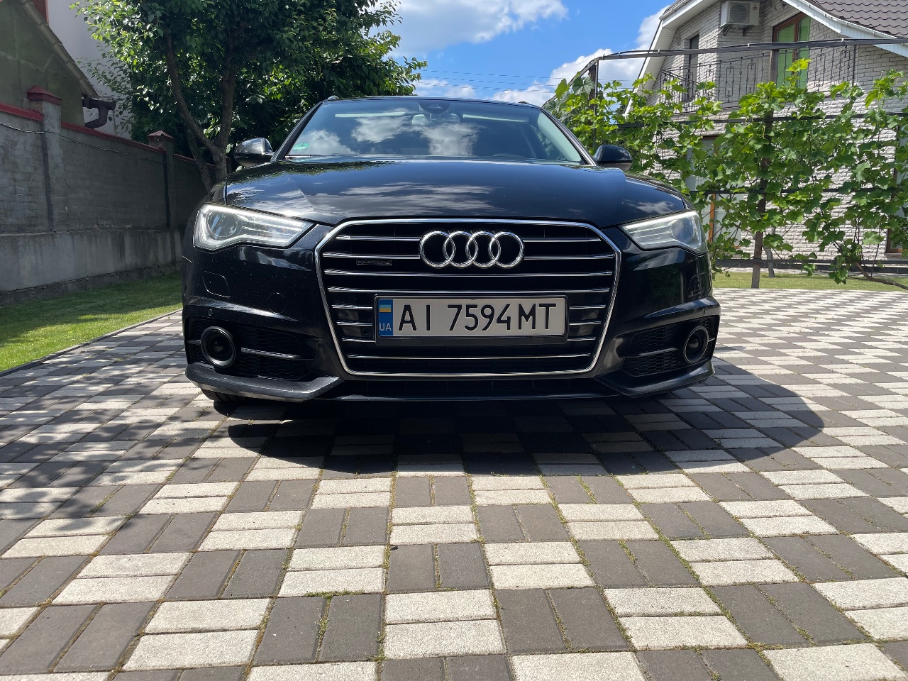Audi A6 - фото 5