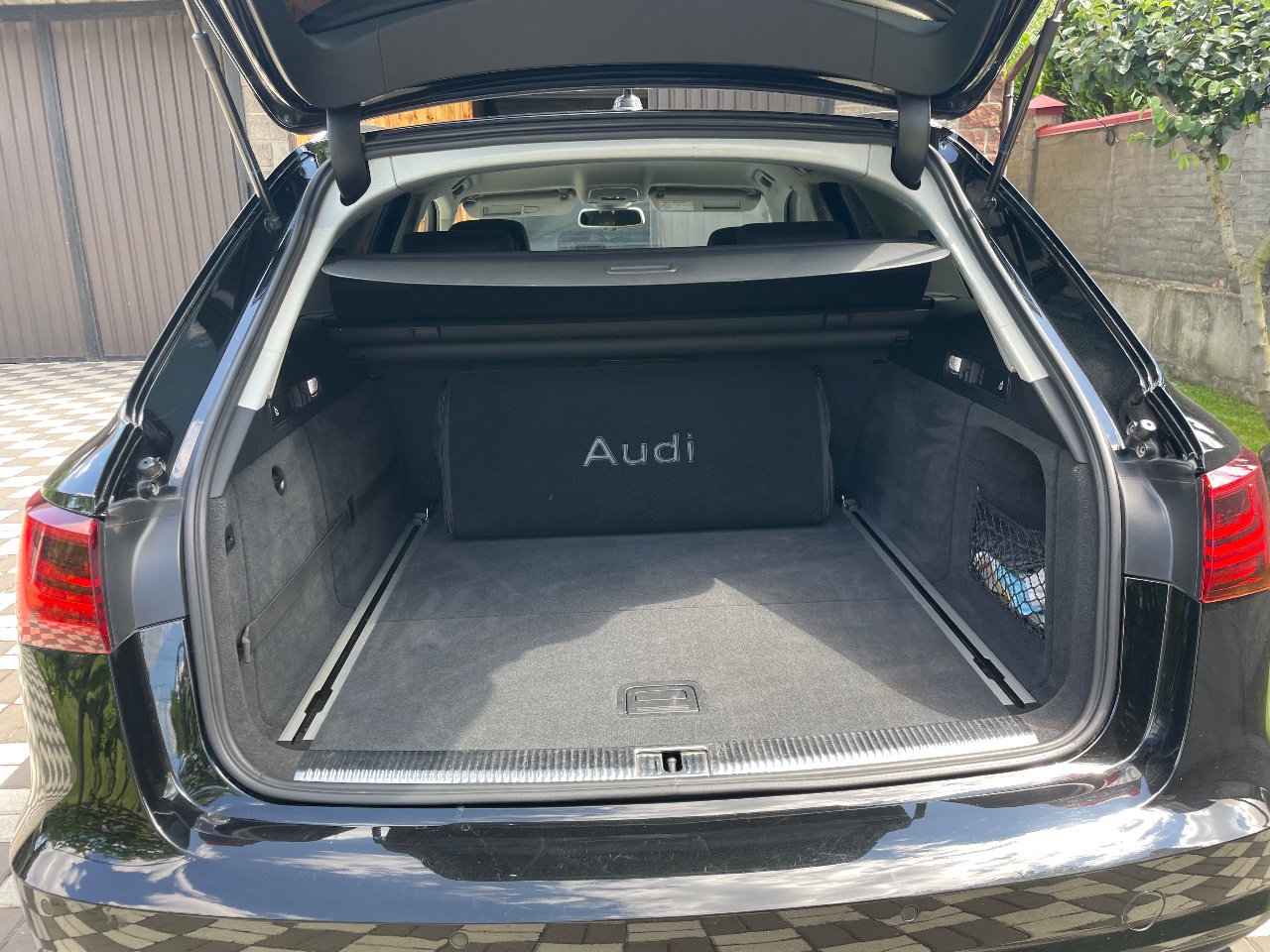 Audi A6 - фото 10