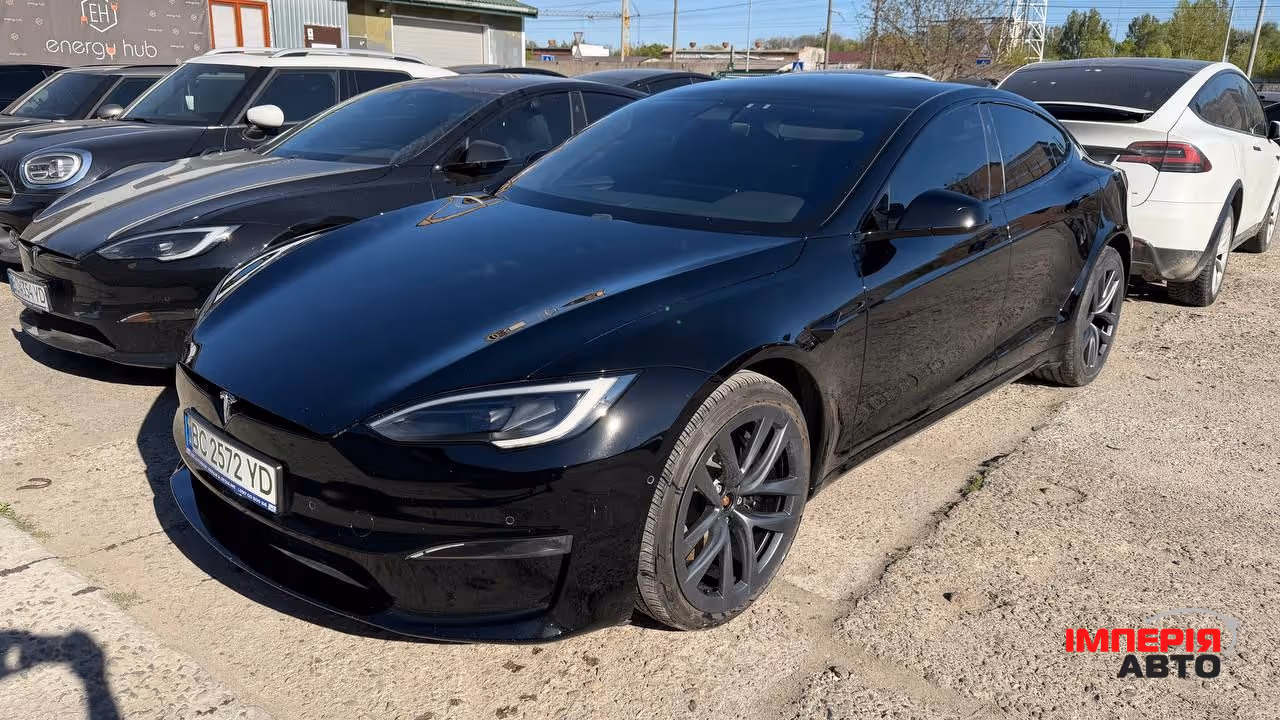 Tesla Model S - фото 14