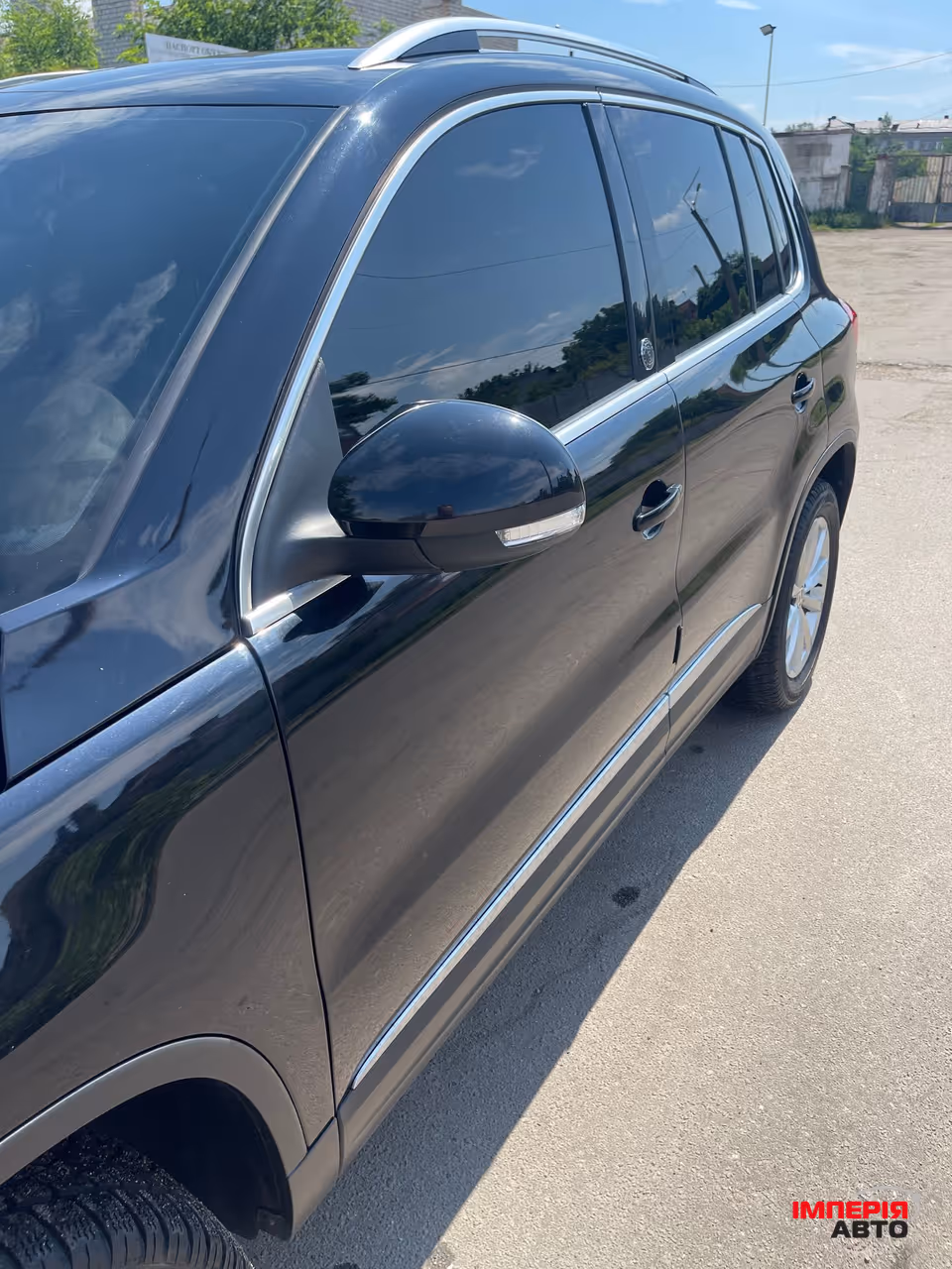 Volkswagen Tiguan - фото 6