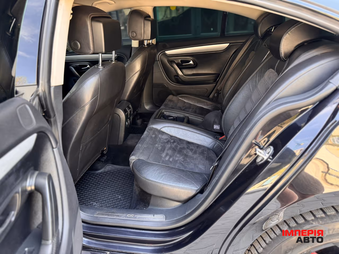 Volkswagen Passat CC - фото 8