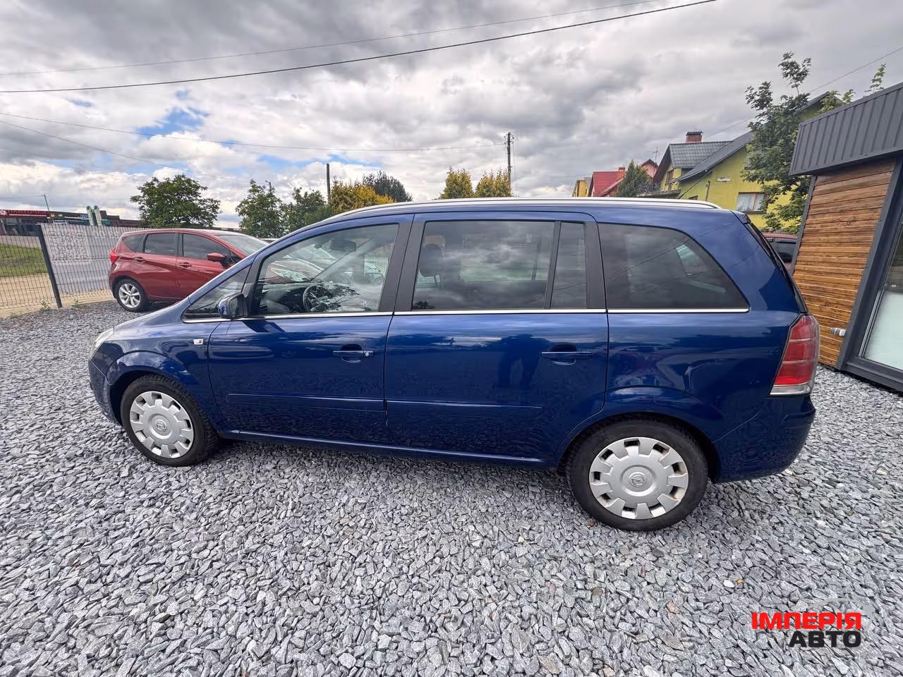 Opel Zafira - фото 12
