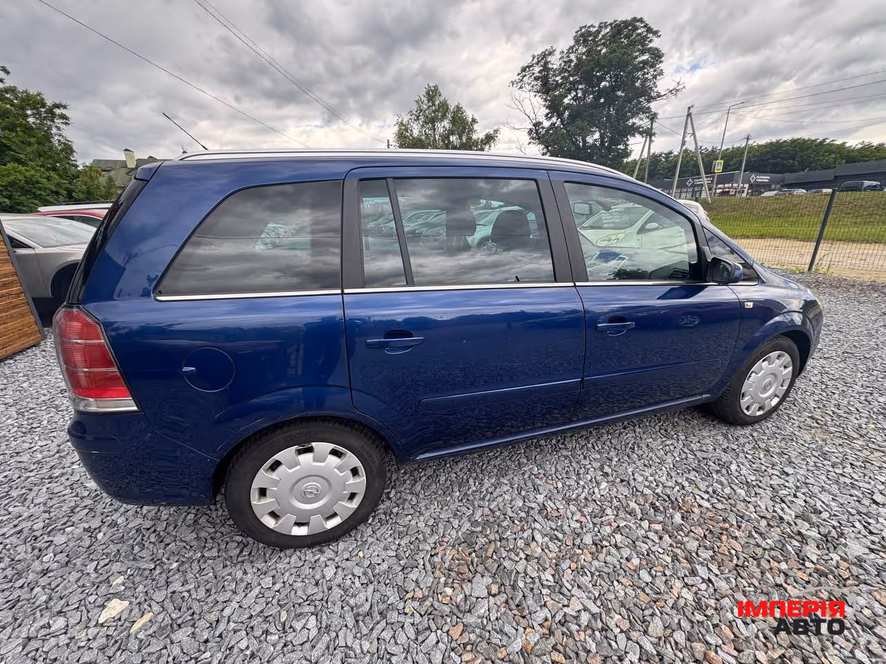 Opel Zafira - фото 7