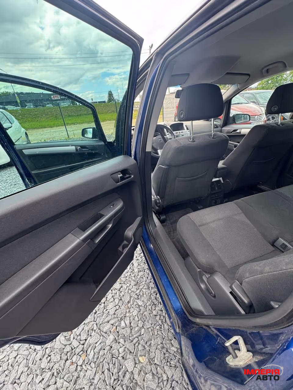 Opel Zafira - фото 27