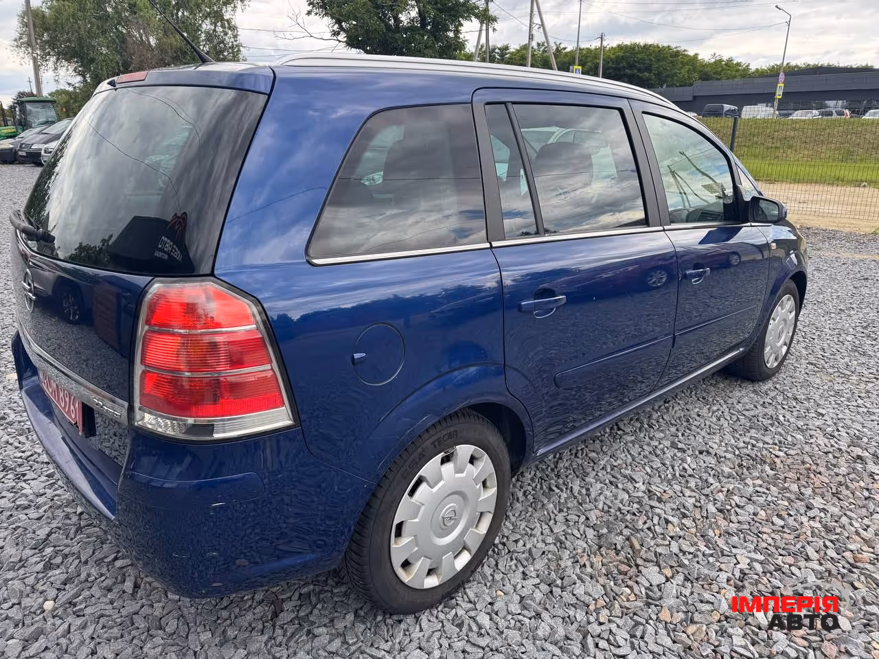 Opel Zafira - фото 8