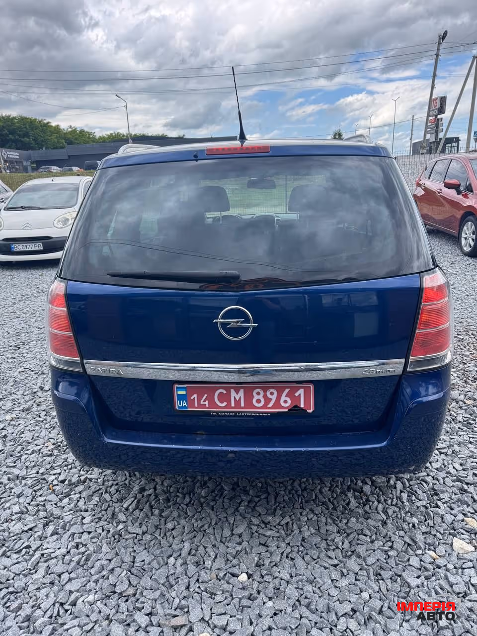 Opel Zafira - фото 9