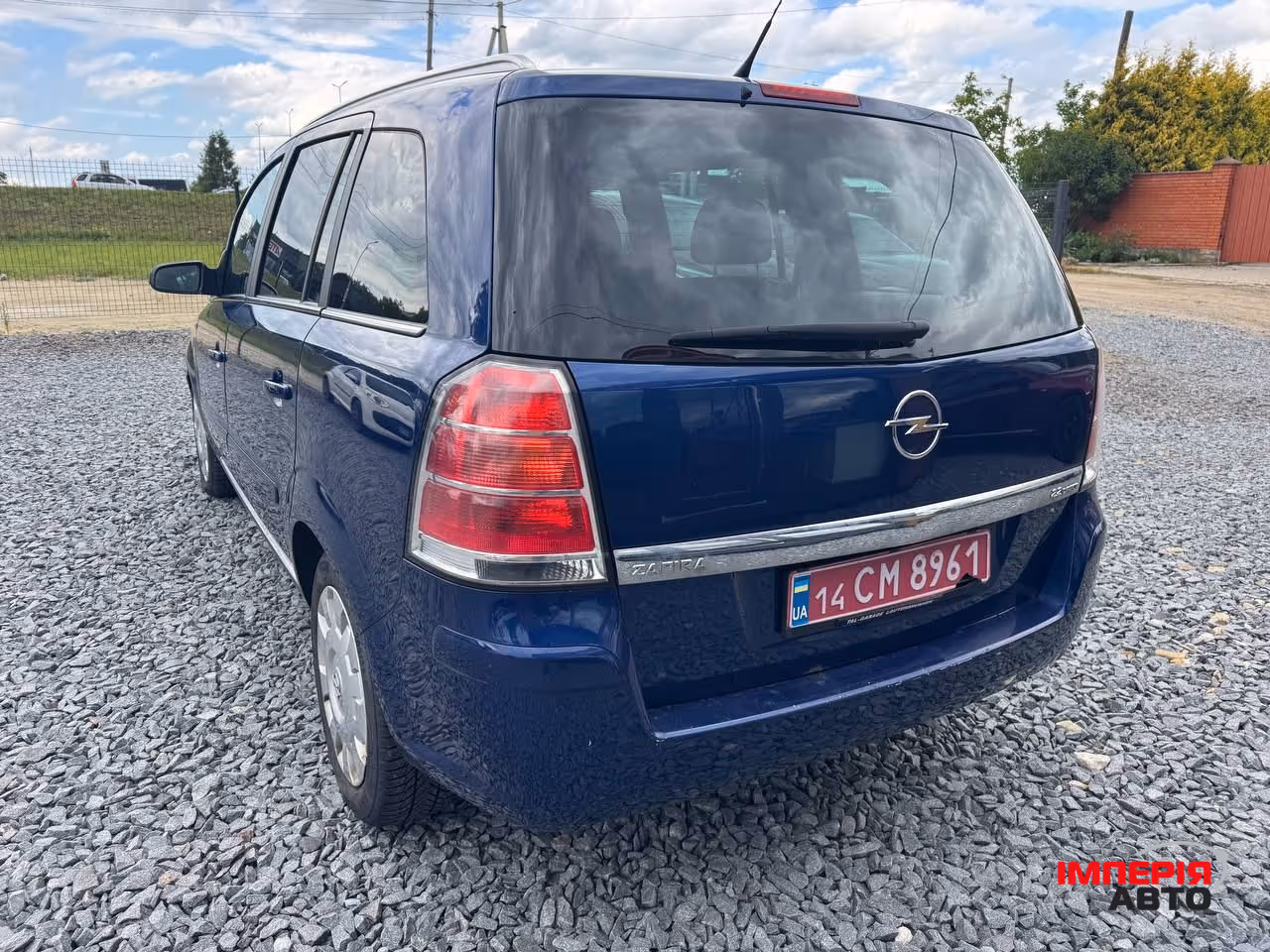 Opel Zafira - фото 10