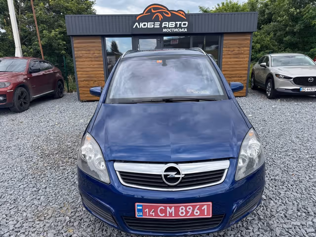 Opel Zafira - фото 3