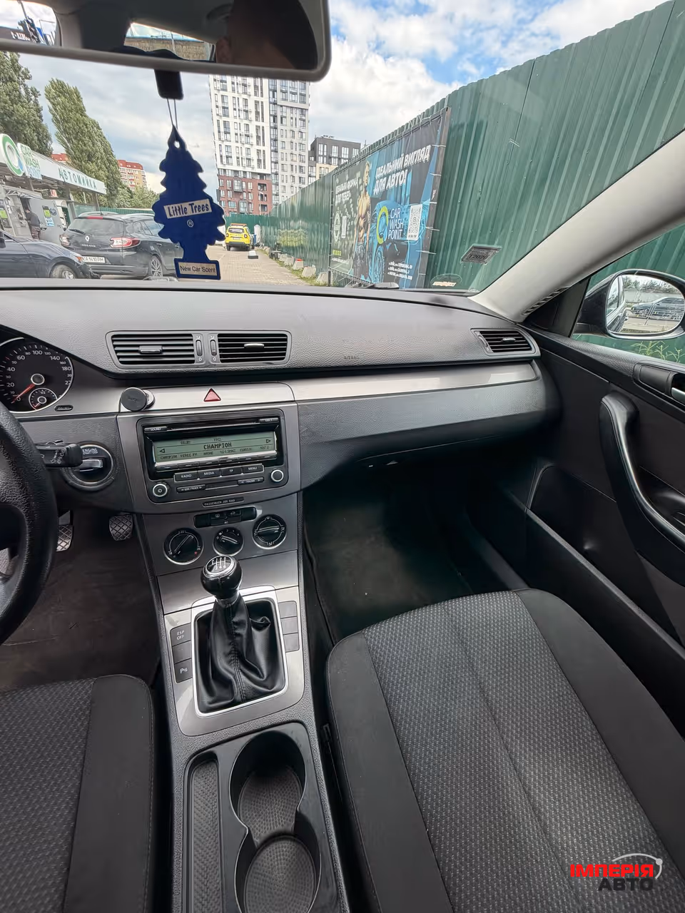Volkswagen Passat - фото 23
