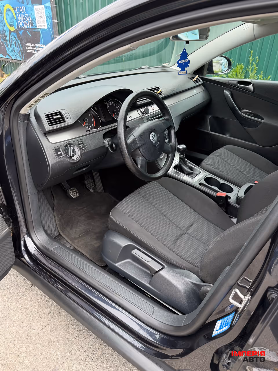 Volkswagen Passat - фото 18