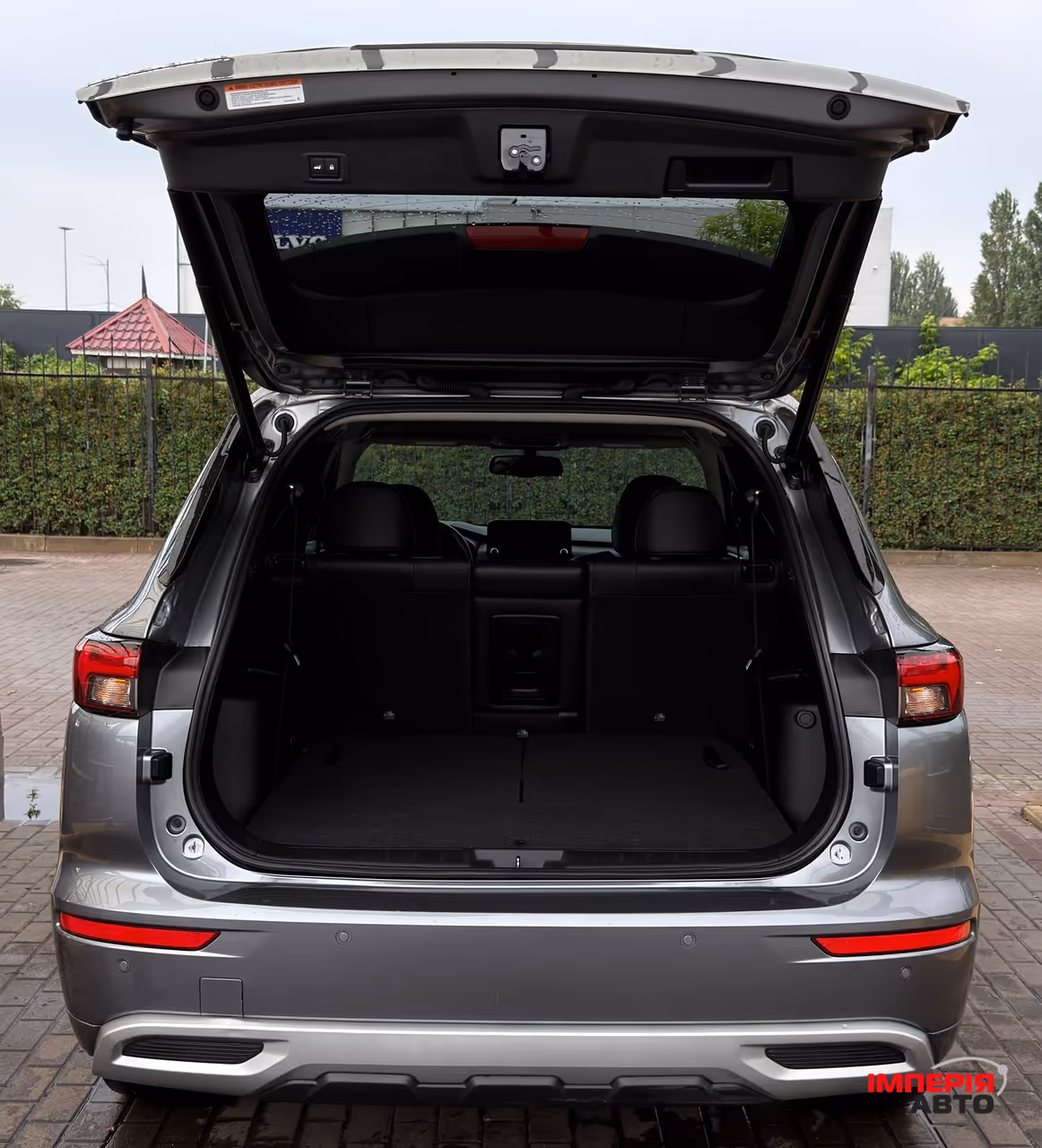 Mitsubishi Outlander - фото 6
