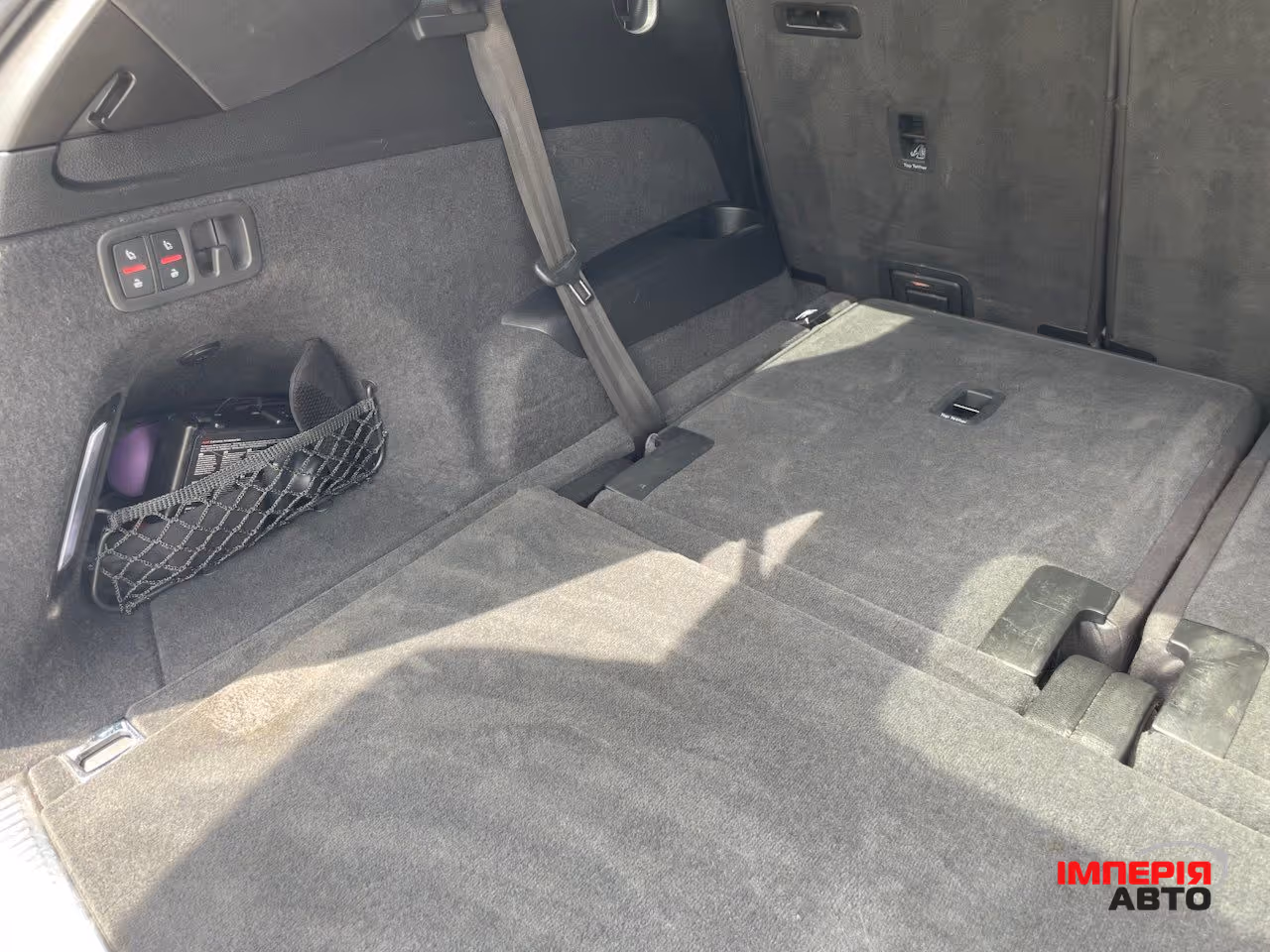 Audi Q7 - фото 28