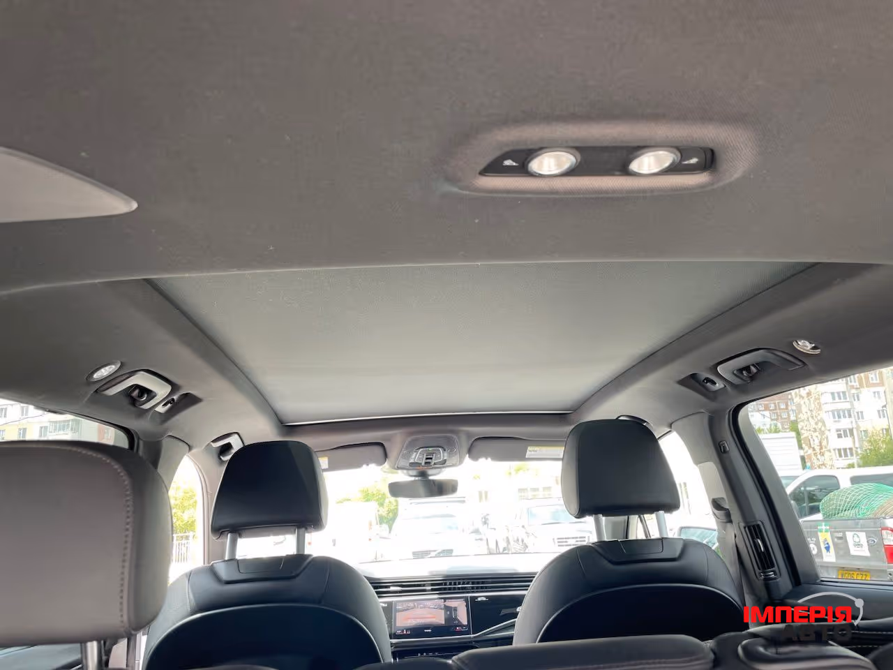 Audi Q7 - фото 14
