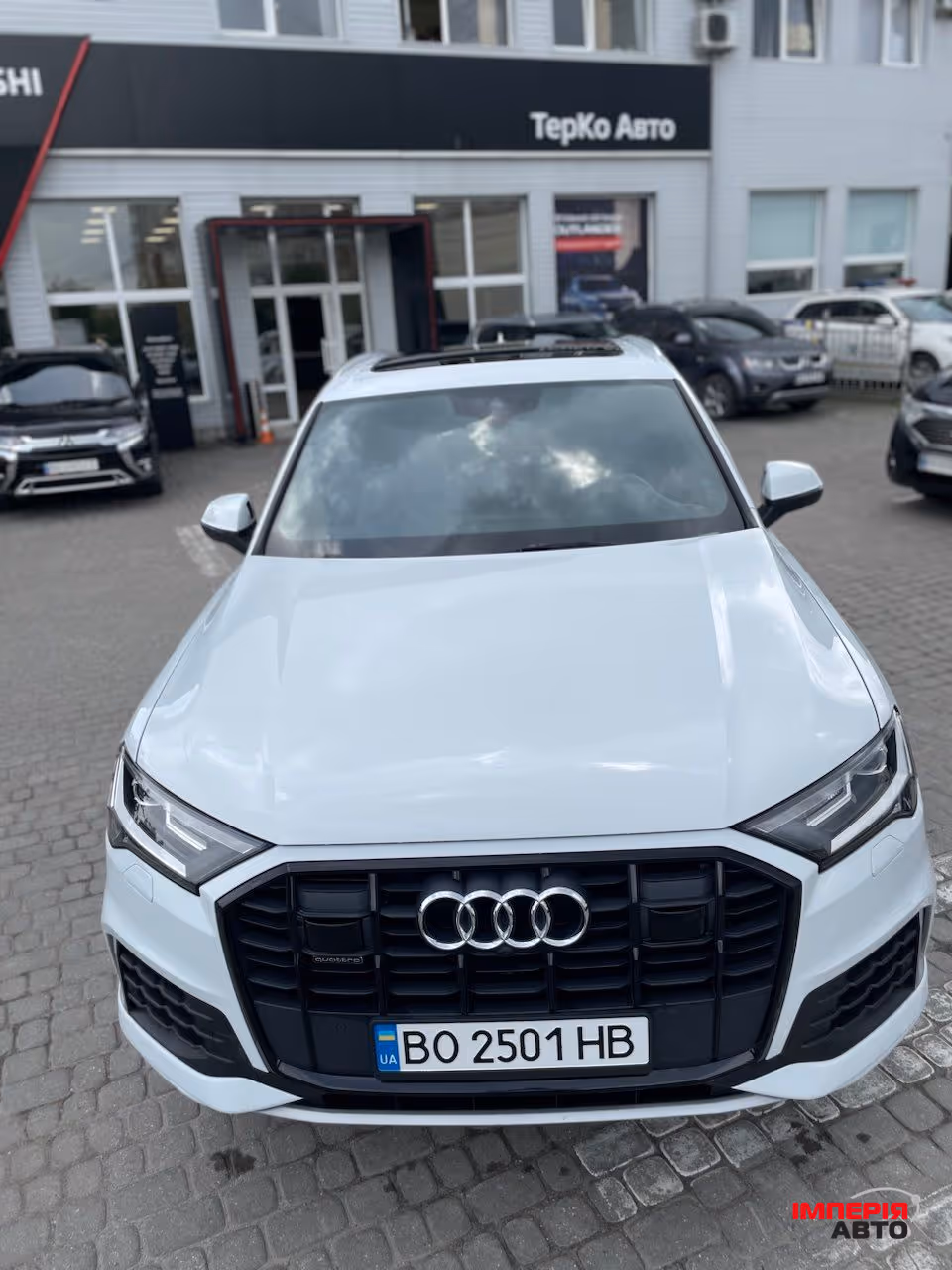 Audi Q7 - фото 39