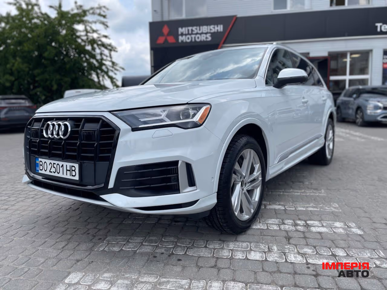 Audi Q7 - фото 2