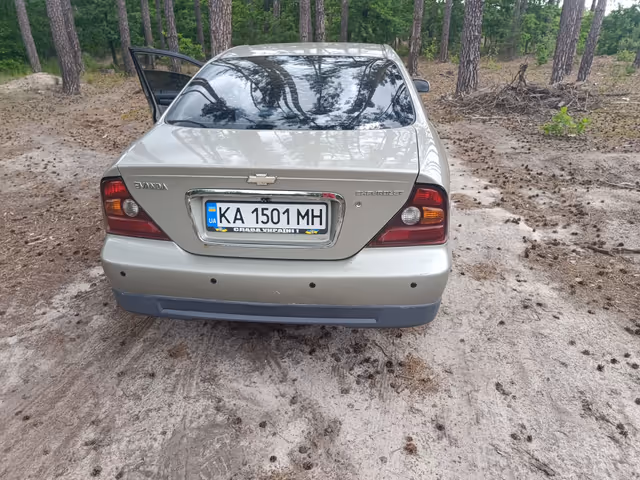 Chevrolet Evanda - фото 3