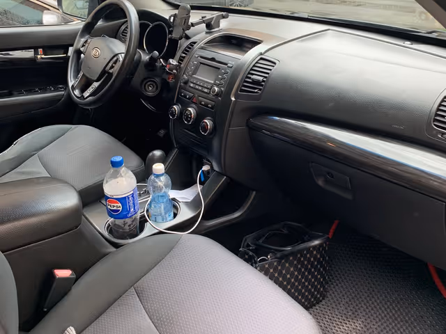 Kia Sorento - фото 4