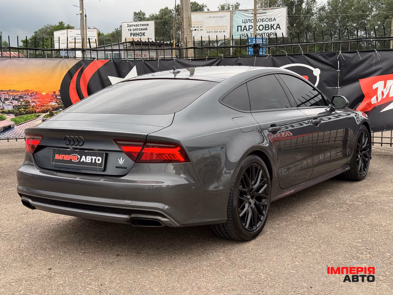 Audi A7 - фото 4