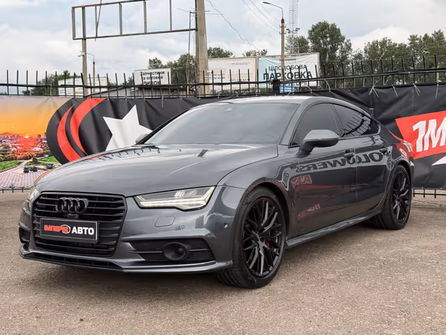 Audi A7 - фото 1