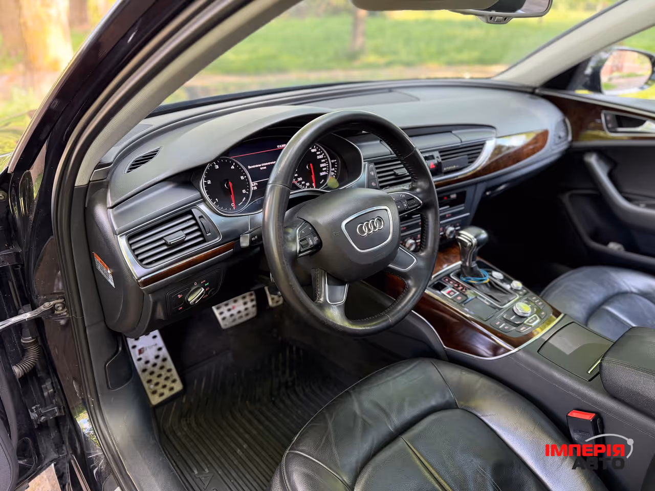 Audi A6 - фото 7