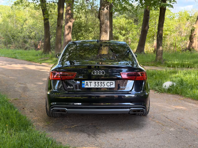 Audi A6 - фото 5