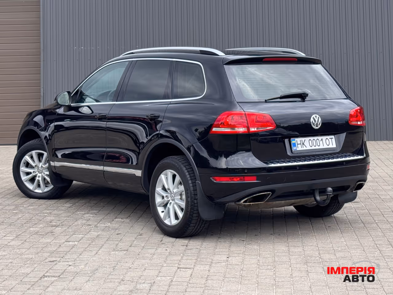 Volkswagen Touareg - фото 12