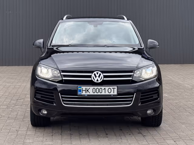 Volkswagen Touareg - фото 4