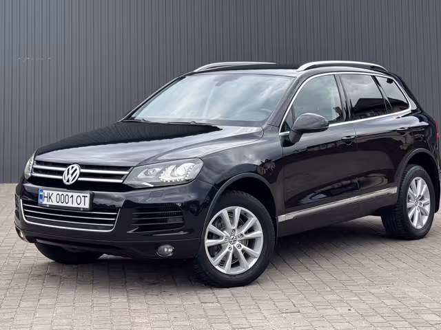 Volkswagen Touareg - фото 1