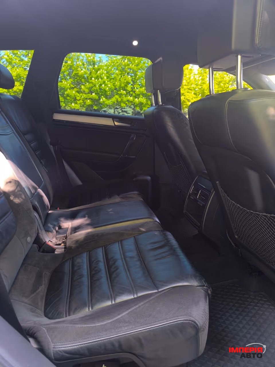 Volkswagen Touareg - фото 26