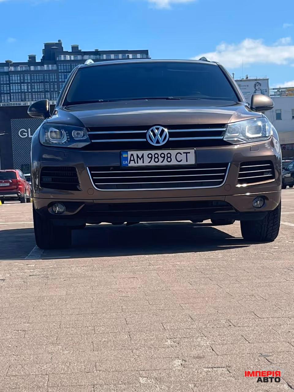 Volkswagen Touareg - фото 2