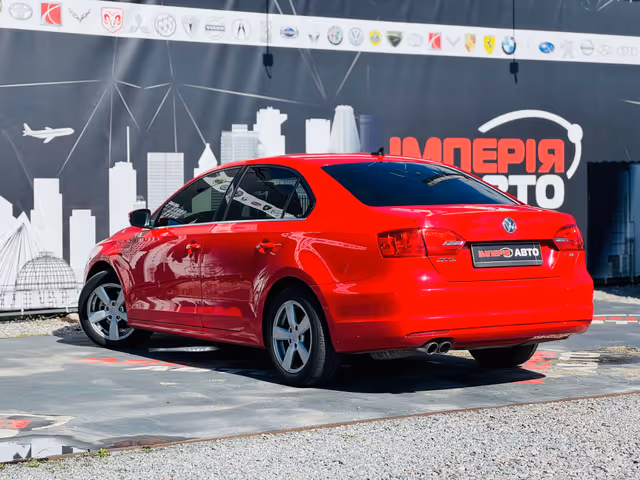 Volkswagen Jetta - фото 5