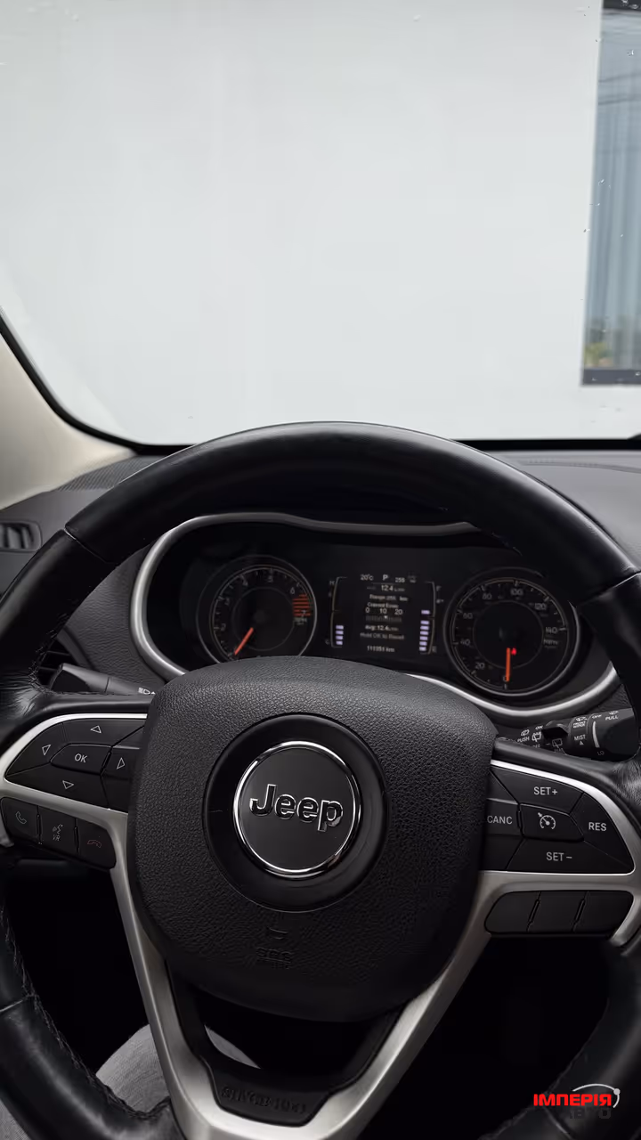 Jeep Cherokee - фото 14