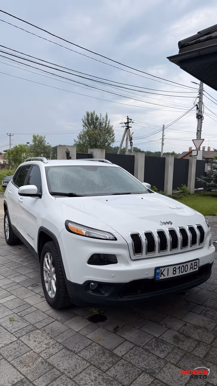 Jeep Cherokee - фото 1