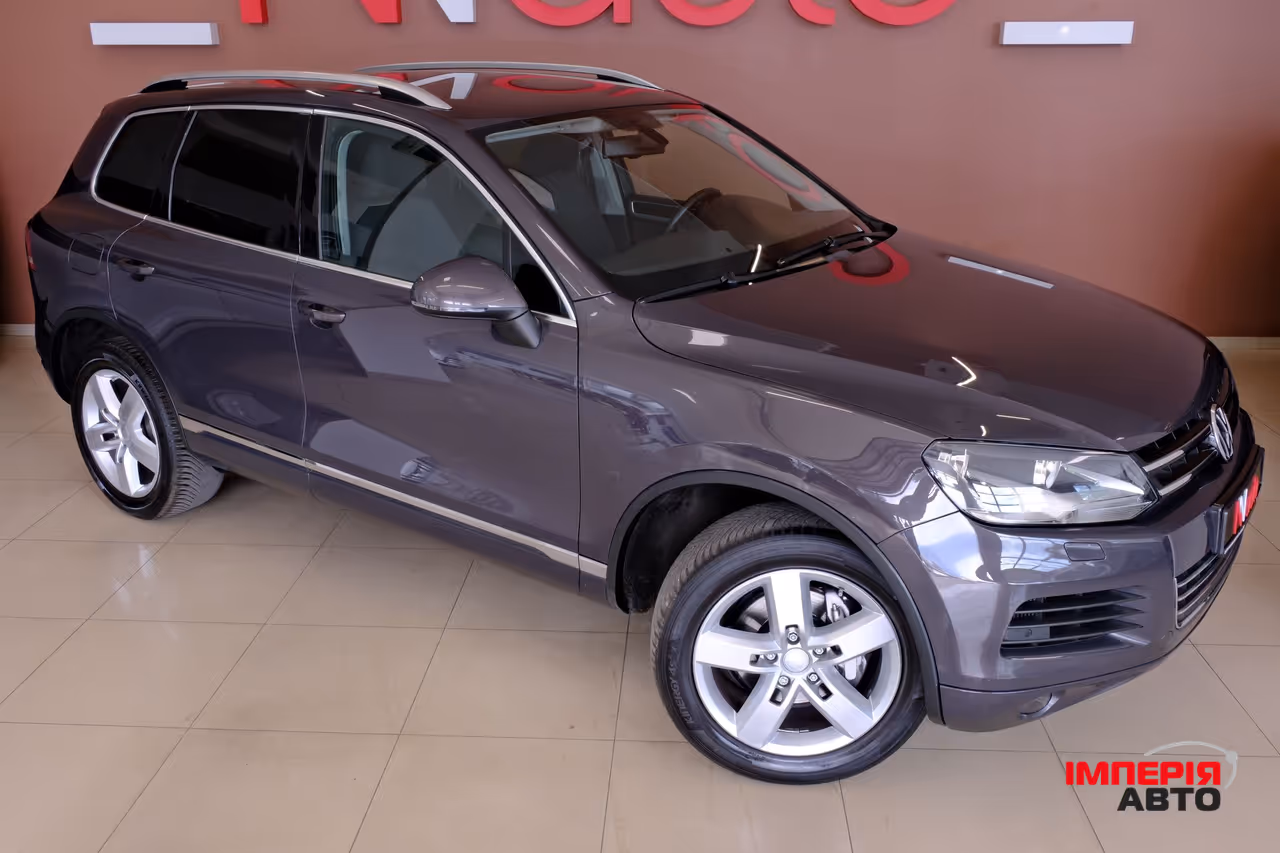 Volkswagen Touareg - фото 4