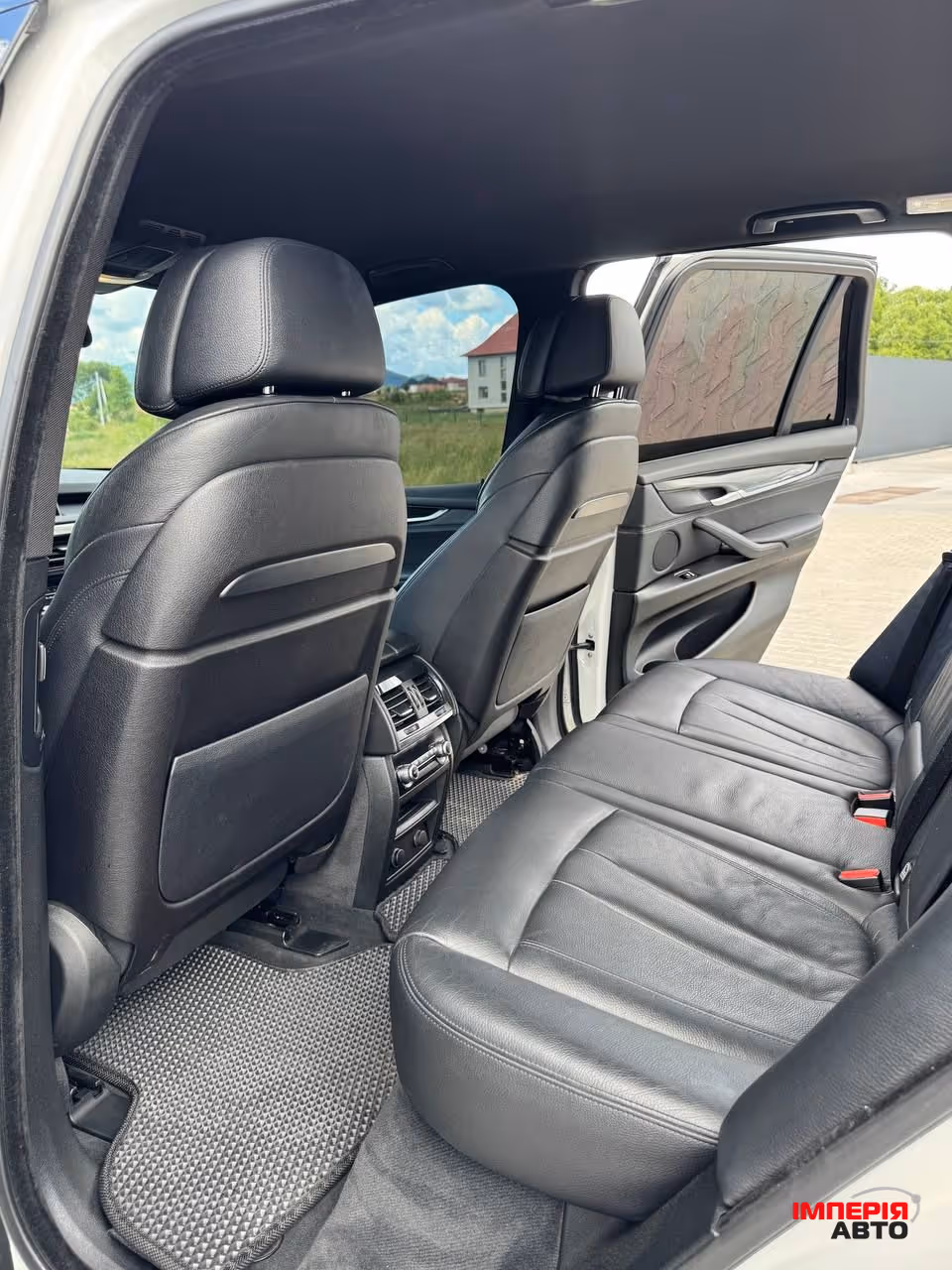 BMW X5 - фото 21