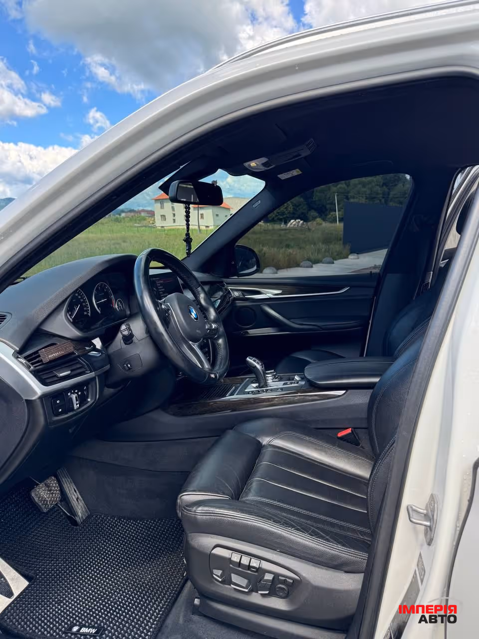 BMW X5 - фото 17