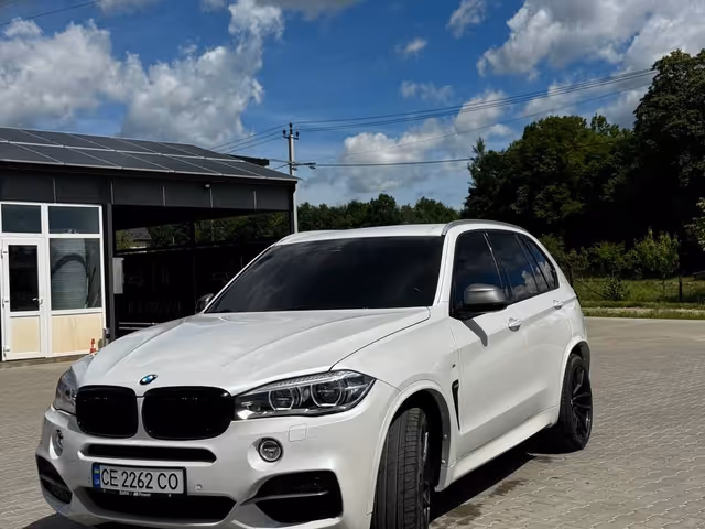 BMW X5 - фото 3